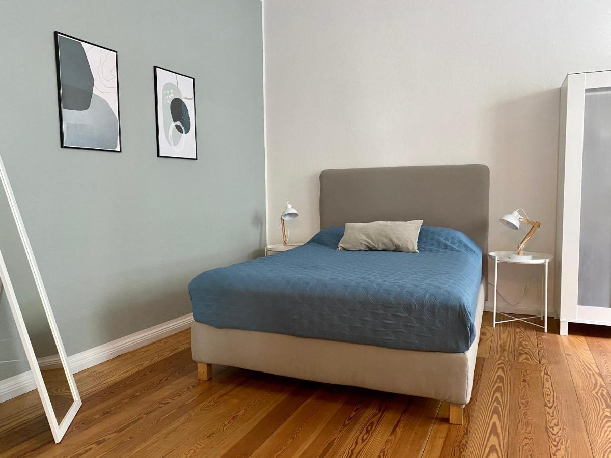 Zentrumsnahe Schoene Altbauwohnung Bis 4 Personen * Flensbourg